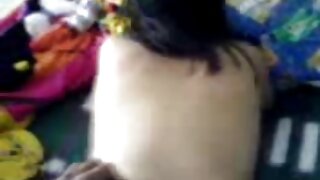 سلٹی برونیٹ کاؤگرل a ...